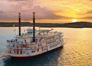 Showboat Branson Belle