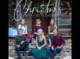 The Petersens Christmas  AD / TR